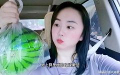 网红泡泡和黄钰杰的吃瓜,一场吃瓜盛宴背后的故事
